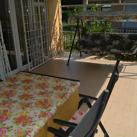 Part Koezeli Vendeghaz * Zamárdi