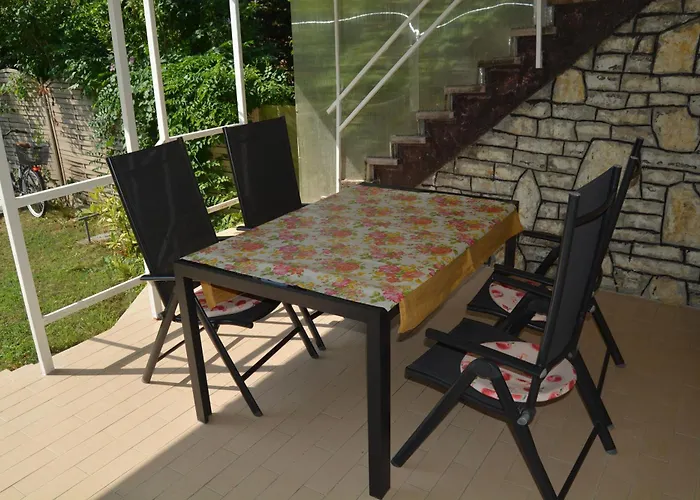 Part Koezeli Vendeghaz Zamárdi