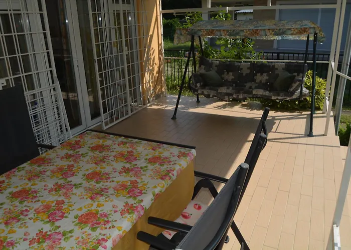 Part Koezeli Vendeghaz * Zamárdi